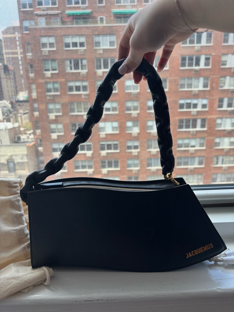 Jacquemus Black Shoulder Bag With Braided Handle And Gold Logo